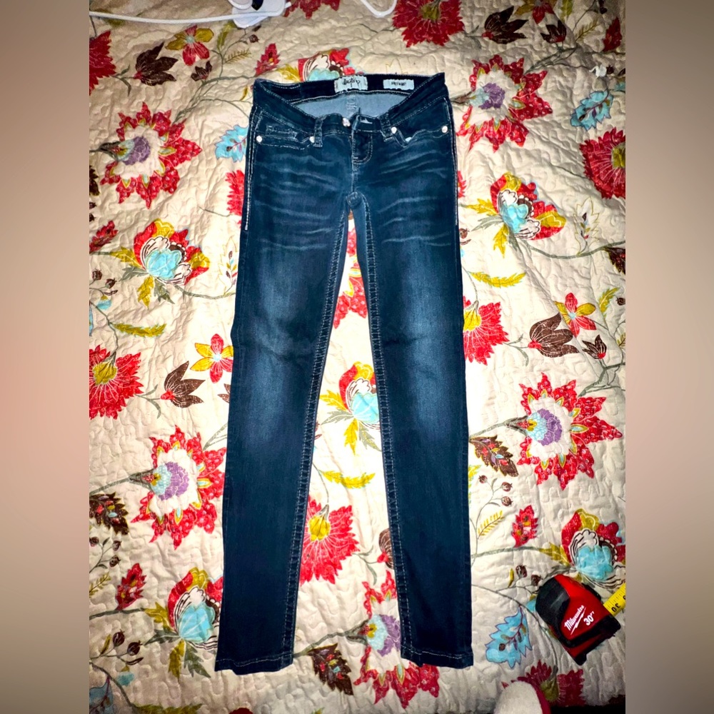 Size 26R Daytrip Aries Skinny Jeans EXCELLENT CONDITION